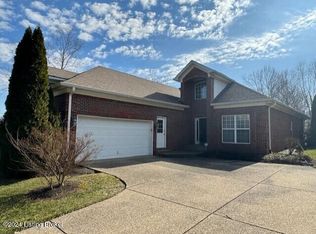 17309 Seven Green Ln, Louisville, KY 40245