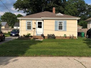 54 Newfield Ave, Warwick, RI 02888