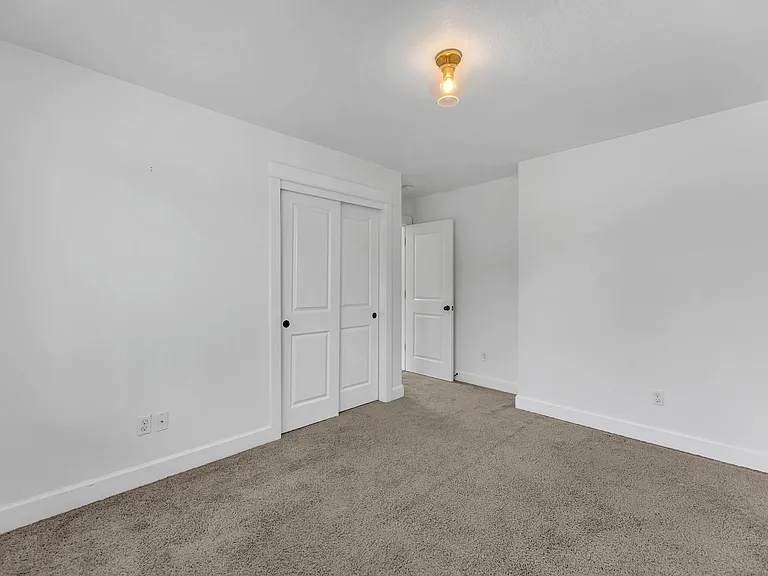 4625 N Hunt St — Photo 30