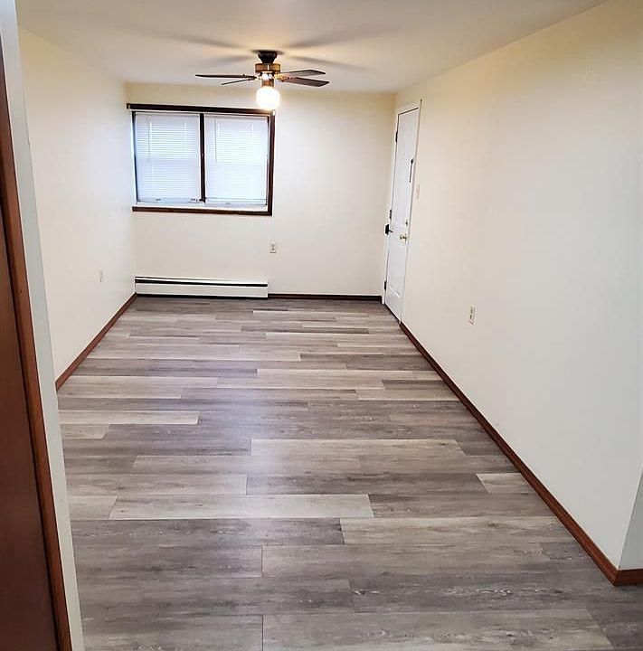 2nd image of 1135 Rahway Ave #1R
