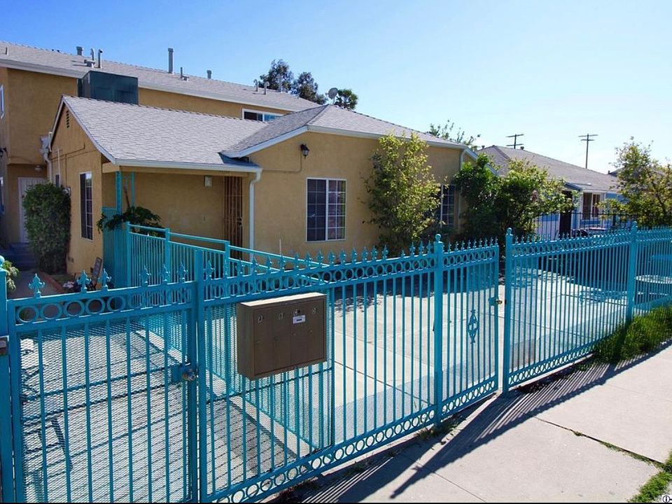 1st image of 11136 Cantlay St #B