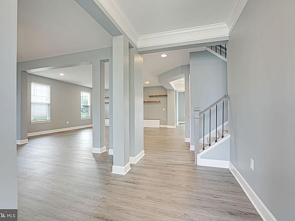 4th image of 15279 Maribelle Pl