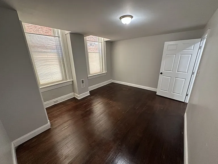 2153 Loth St #1 — Photo 17