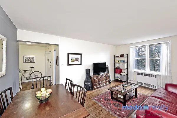 Sold by Moda Realty | media 12