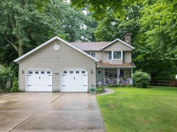 590 Walbridge Rd, Erie, PA 16511
