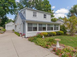 2428 Curtis Rd, Adrian, MI 49221