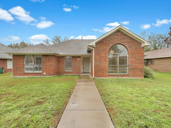 316 Willow Stone St, Denton, TX 76207