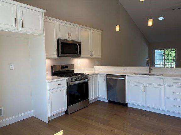 3rd image of 60B Sunset Ridge Road #60B