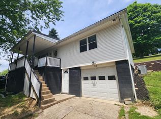 30 Birch Ln, Wheeling, WV