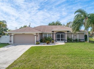 410 SE 18th Ter, Cape Coral, FL 33990
