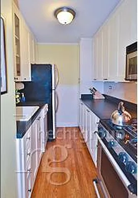 Rented by Hecht Group | media 18