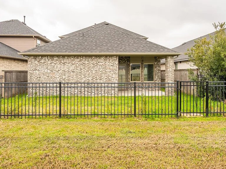 16856 Pink Wintergreen Dr — Photo 30