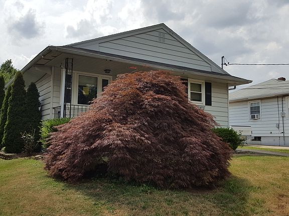 5th image of 671 Kilihau St