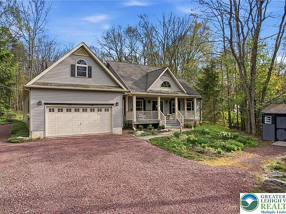 2nd image of 58 White Oak Dr