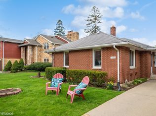 1386 McDaniels Ave, Highland Park, IL