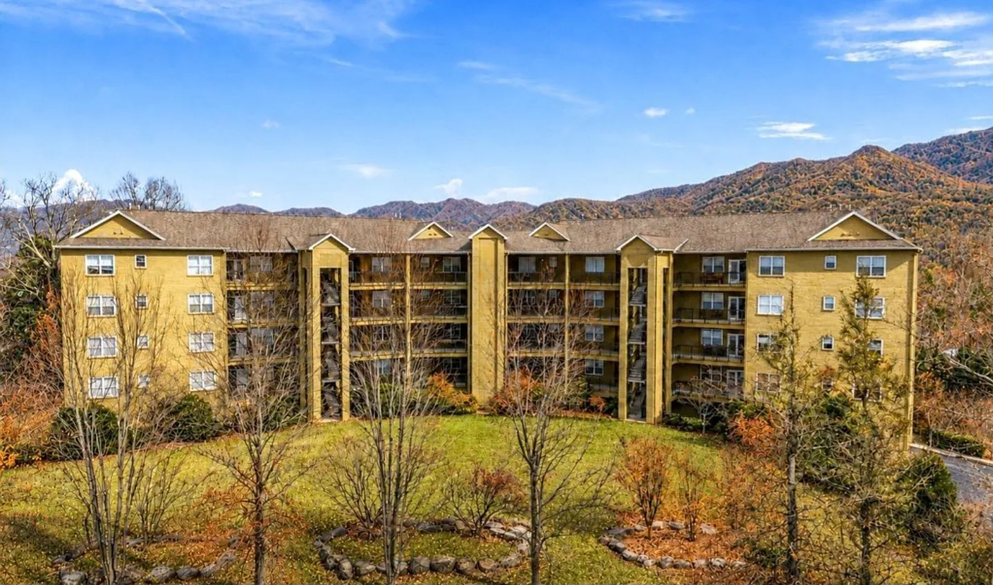338 Pinnacle View Way — Photo 3