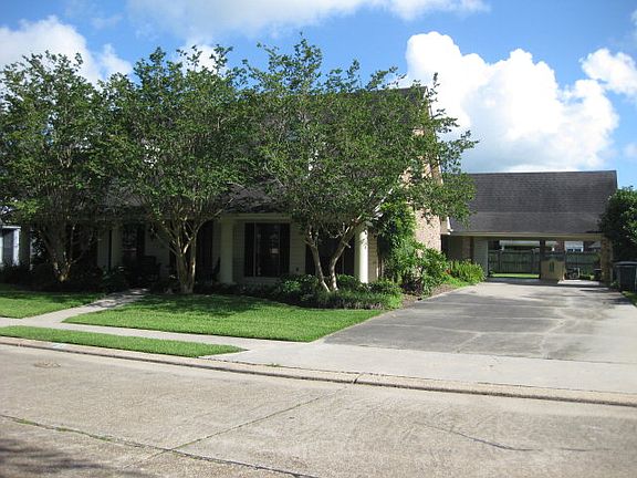 3rd image of 109 McAllen Dr