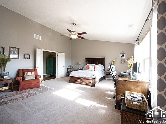 4th image of 6510 Amherst Way