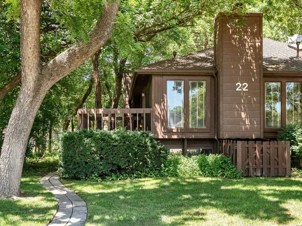 2421 S Yellowstone St APT 2203, Wichita, KS 67215