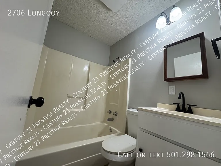 2706 Longcoy St — Photo 9