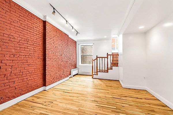 1st image of 104 E 98th St #5A