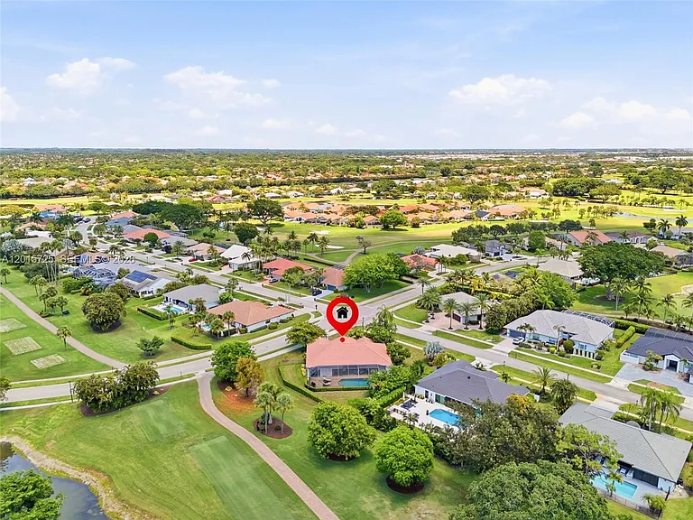 11008 Boca Woods Ln — Photo 51