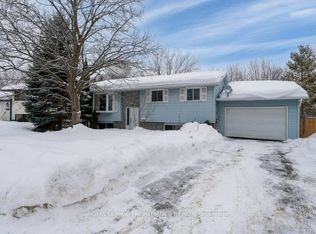 23 Ireland Dr, Quinte West, ON K8V5X4