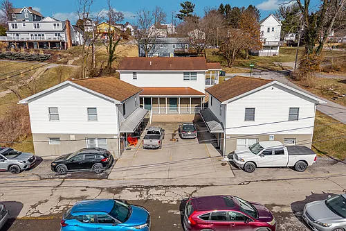 415 Sharon Ave #B Photo 1