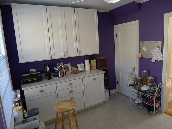 2nd image of 1401 S Barton St Unit 225