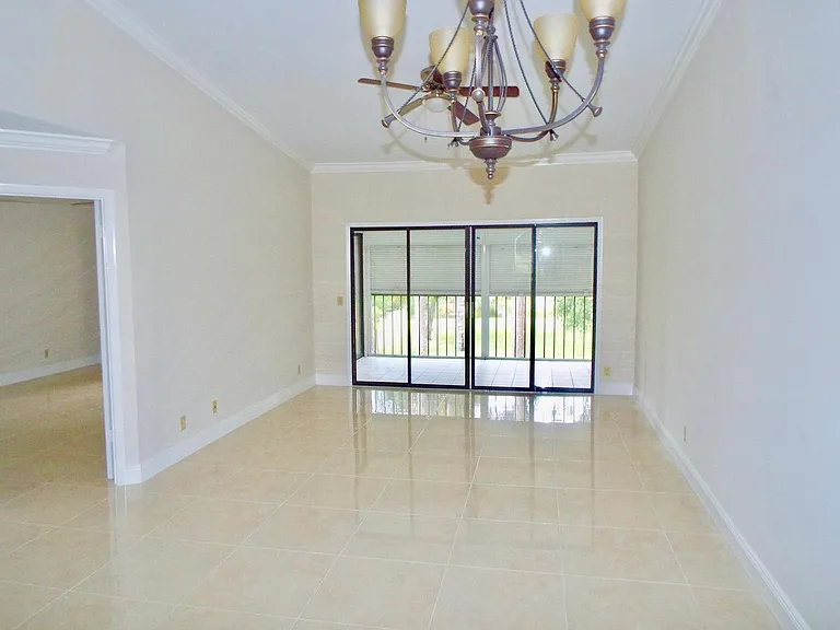 3350 Perimeter Dr — Photo 5