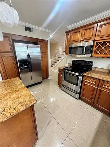 7611 Mayfair Pl — Photo 7