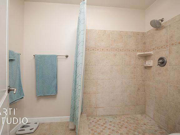 4th image of 5720 S Waterbury Way Unit K