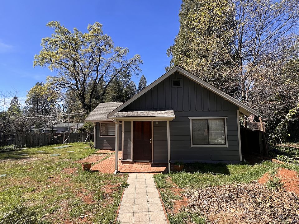 2nd image of 11218 Cedar Ridge Dr