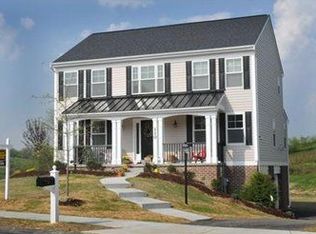110 Bridal Ln, Oakdale, PA