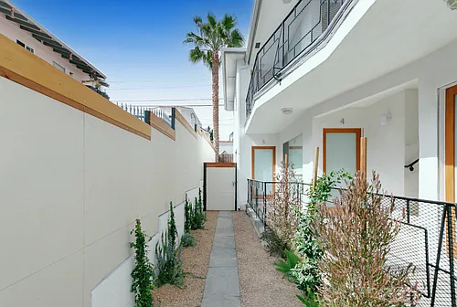 221 N Catalina St #9 Photo 1