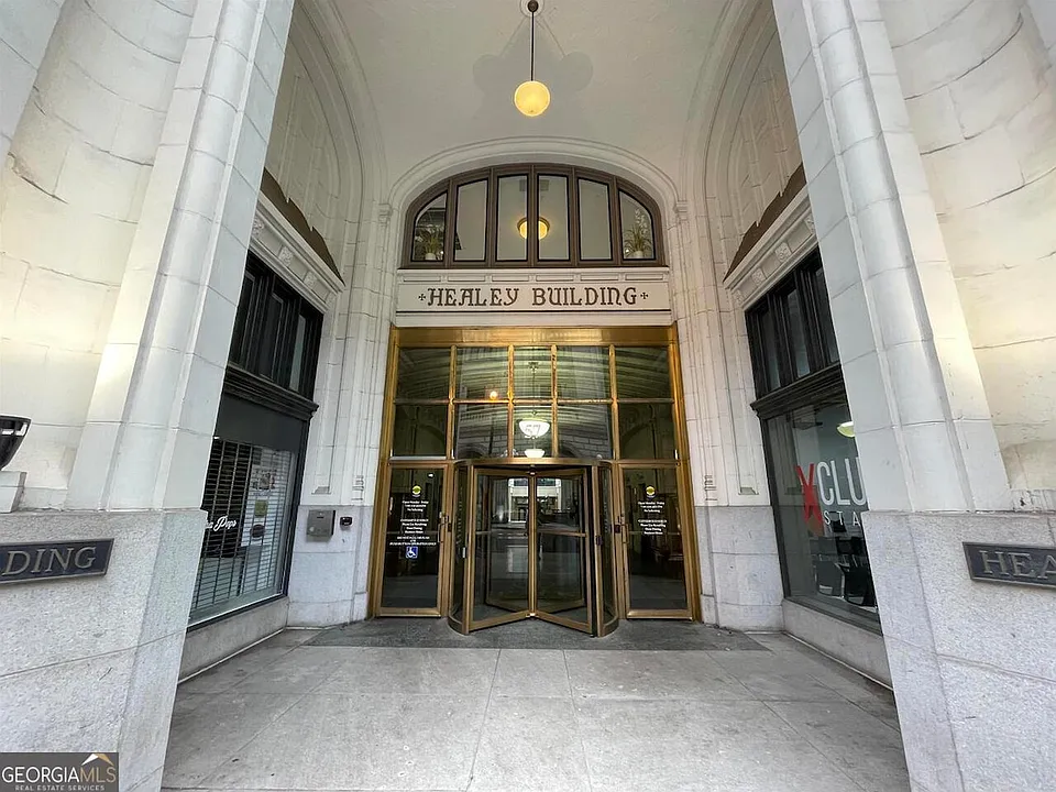 57 Forsyth St NW #9B