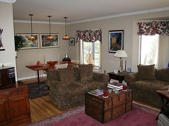 Living Room/Dining Room-Open Plan