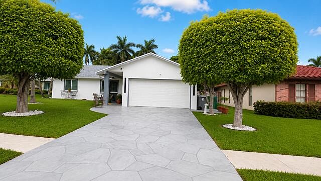 1st image of 21521 WOODCHUCK Court