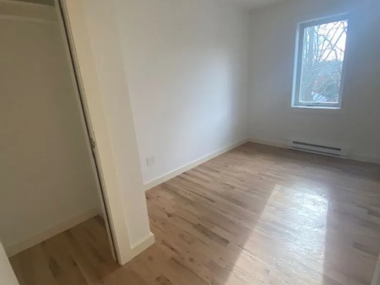 25 Springside Ave — Photo 36