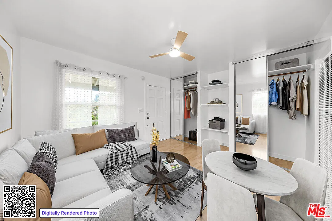 Studio, 1.0 bath, 300 sqft, $1,895 — Photo 2