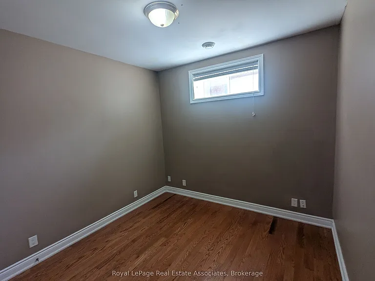 48 Mississauga Rd N #4 — Photo 21