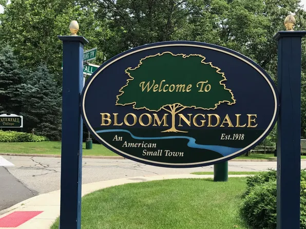 Waterfall Village, 245 Hamburg Tpke, Bloomingdale, NJ 07403
