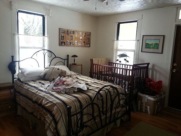 4th image of 1324 E 9th St