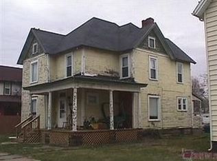 348 N 10th St, Coshocton, OH 43812