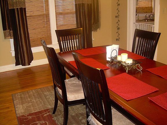 Extra Large Dining Room
