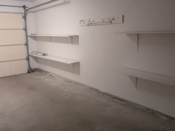 2803 W Celeste Ave APT 4, Fresno, CA 93711