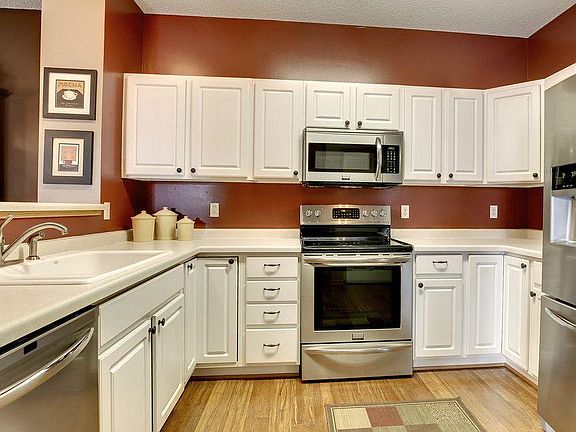 3rd image of 3079 Juniper Ln Unit I