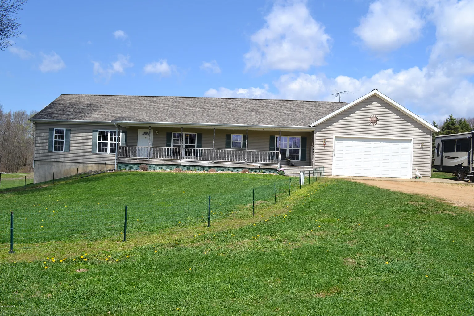 6021 K Dr S photo 1
