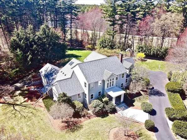 308 Harvard Rd, Stow, MA 01775