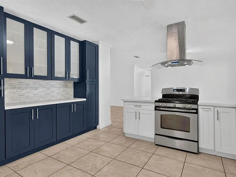 8220 SW 152nd St — Photo 46